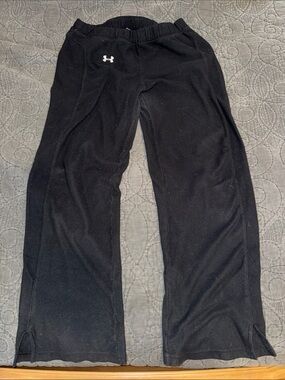 Under Armour women’s size small black fleece pants